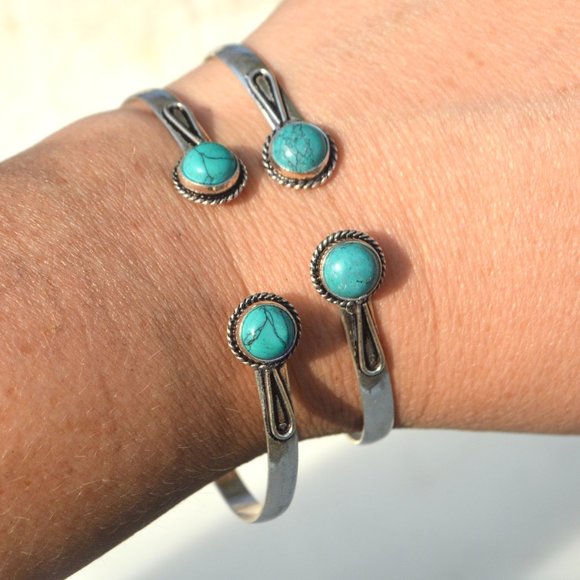 Turquoise Bracelet Silver Plated 2 Cuffs Set Boho - Picture 2 of 5